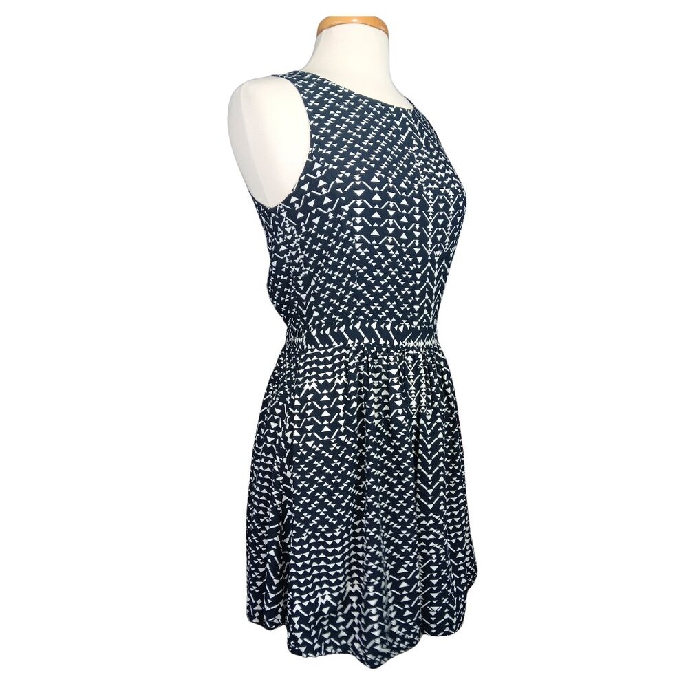 Cotton On Women's A-Line  Mini Dress  Geometric Design  Sz S Black and White